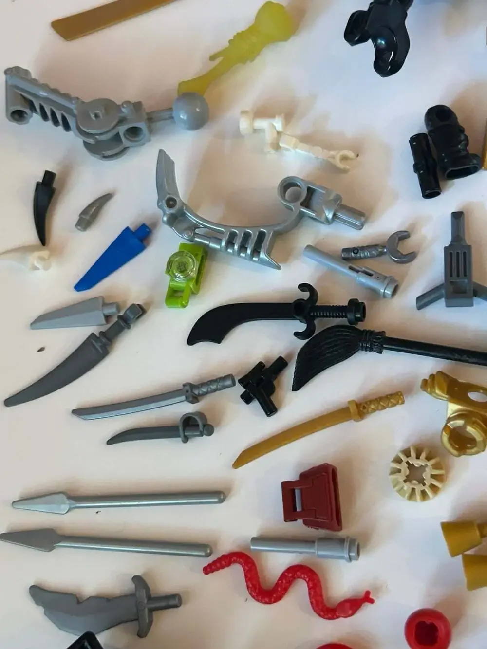 Assorted Mini Legos Lot over 2lbs with weapons, figures incomplete see photos